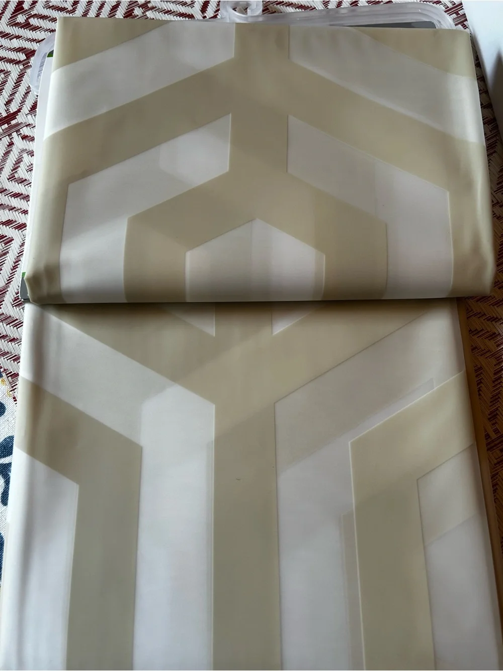 Heavy Weight 70x72” Geometric Design Shower Curtain Liner in Cream & White